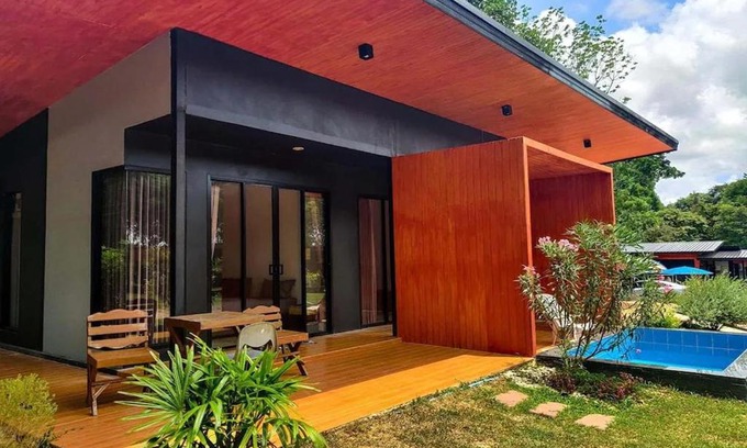 Sanamchai Resort | Forest Hill Resort