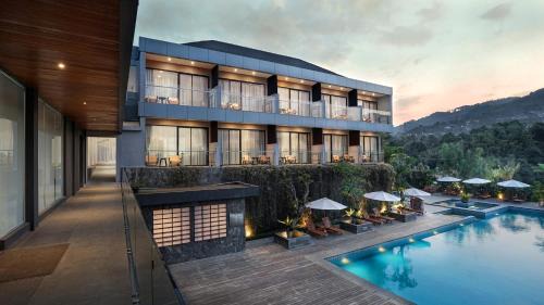 Pasirjambu Hotel | Forest Hills Hotel