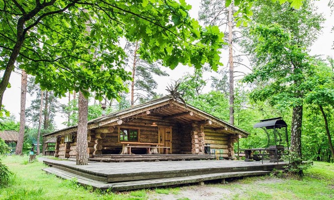 Klavdiyevo-Tarasove House | Forest hut Stariy Prud