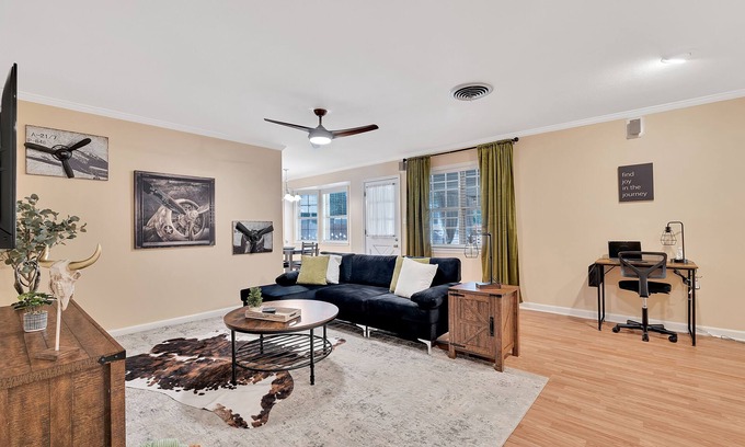 Shreveport House | Forest Retreat - BBQ - Game Room