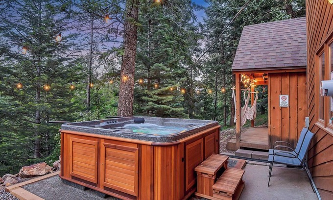 Evergreen House | Forest Retreat, Hot Tub, near Red Rocks.