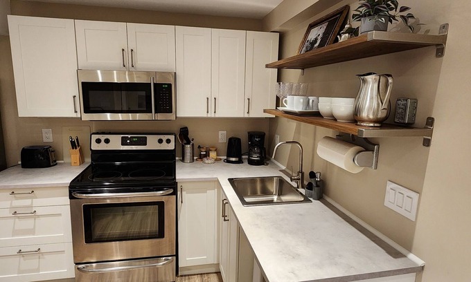 Newmarket Apartment | Forest Trail Home