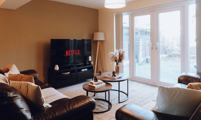 Didsbury House | Forest view Central Manchester -Didsbury Zen Sleeps 8
