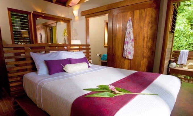 Playa La Redonda Resort | Forest View Tree House Studio Aqua Wellness Resort
