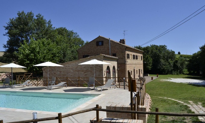 Treia Apartment | Forestry Luti-Maria Paola-