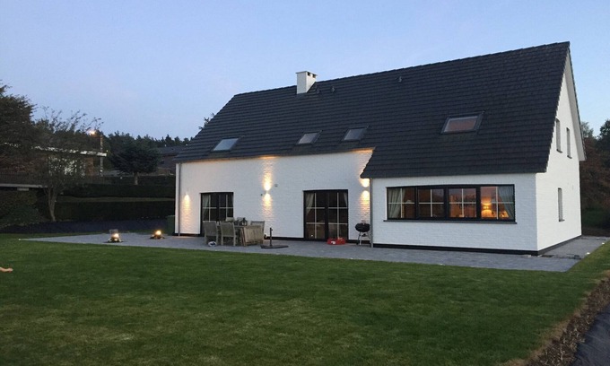 Chodes House | Forestside Retreat, Malmedy