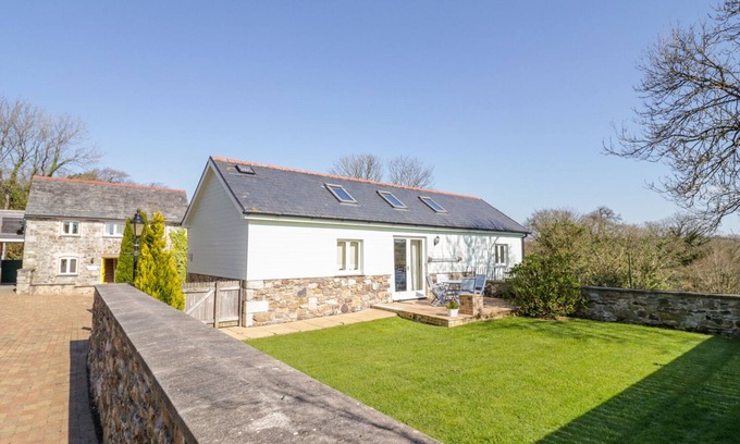 St. Columb Major Cottage | FORGET-ME-NOT, family friendly in St Columb Major