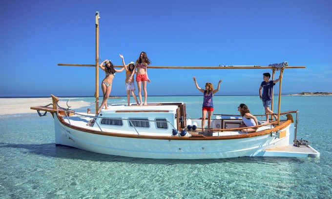La Savina Boat Rental | Formentera DAY&NIGHT BOAT