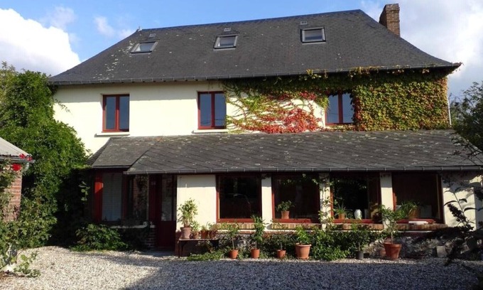 Boulleville House | Former presbytery - 7 people