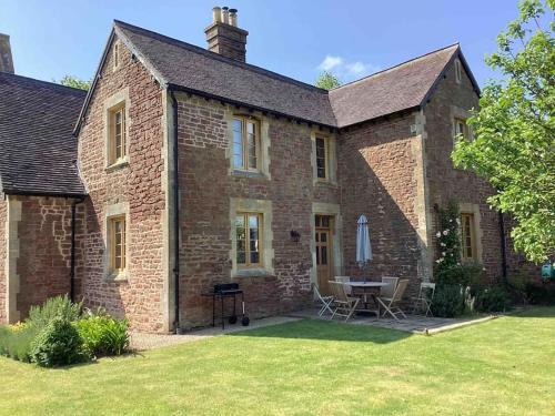 Sutton Maddock House | Former school cottage near Bridgnorth