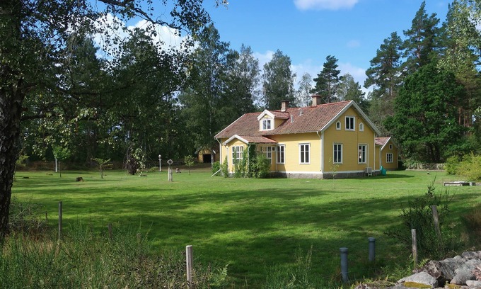 Nybro House | Former village school in the middle of the forest