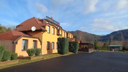 Perstejn Hotel | Formule