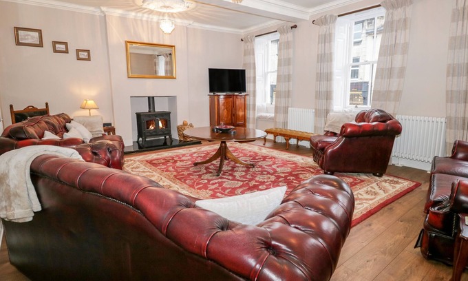 Kendal Apartment | FORREST'S YARD 1, family friendly, with open fire in Kendal