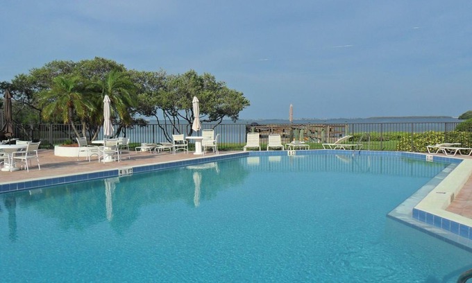 Tierra Verde Condo | Fort DeSoto Beach - Modern 2nd floor One Bedroom at the Holiday Island Complex