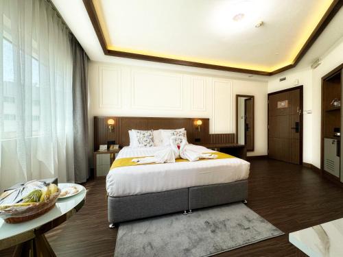 Al Qusais Hotel | Fortune Plaza Hotel, Dubai Airport