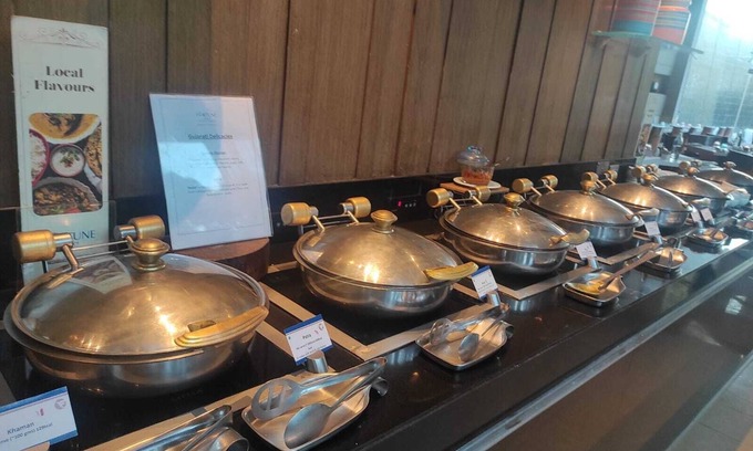 Ahmedabad Hotel | Fortune Select SG Highway, Ahmedabad - Member ITC Hotels' Group