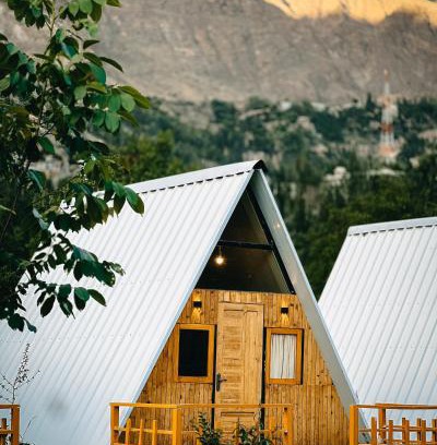 Karimabad Bed & Breakfast | Fortyard cottages