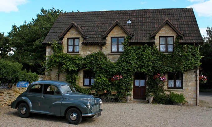 Nettleton House | Fosse Farmhouse Holiday Cottages