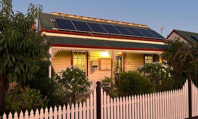 Rutherglen Bed & Breakfast | Foundry Cottages