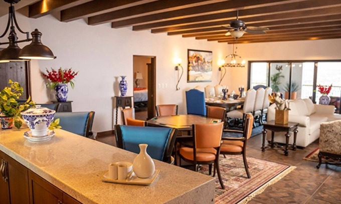 El Rosarito Villa | Four Bedroom Vista Penthouse Suite - VISTA ENCANTADA RESORT, SPA & RESIDENCES - Breakfast Included by RedAwning