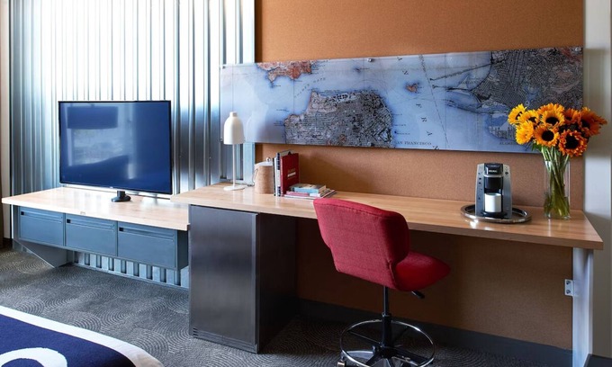 Fisherman's Wharf Hotel | Four Family Ready Retreat | Near Wax Museum at Fisherman’s Wharf