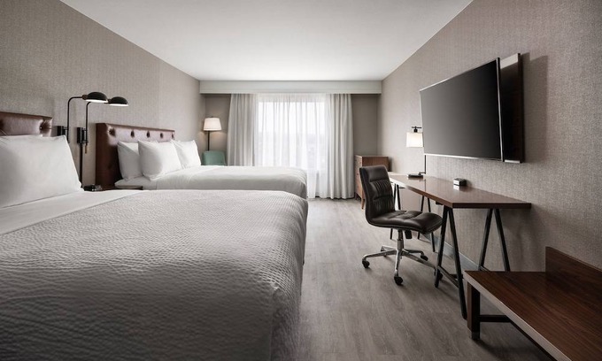 South San Francisco Hotel | Four Points by Sheraton Hotel & Suites San Francisco Airport