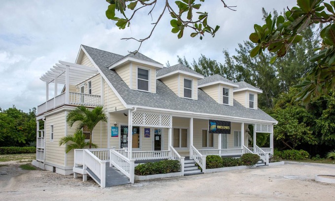 Governor's Harbour House | Four Points Suite by Eleuthera Vacation Rentals