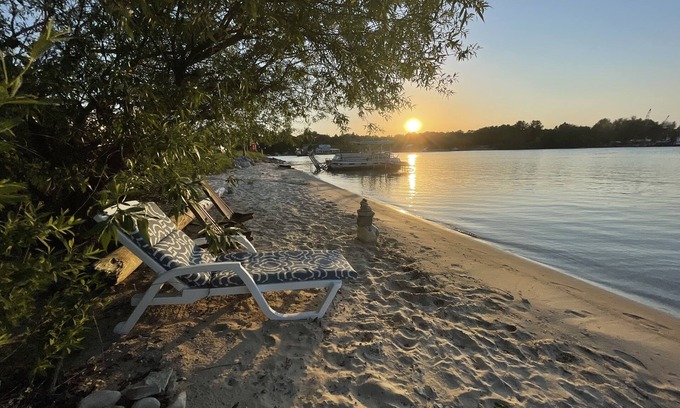East Jordan House | Four Seasons Cottage At Ironton Shore Farms Lake Charlevoix