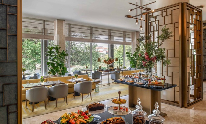 Bengaluru Hotel | Four Seasons Hotel Bengaluru at Embassy One