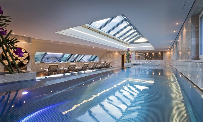 Saint-Gervais Les Bergues Hotel | Four Seasons Hotel des Bergues Geneva