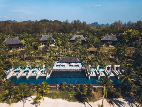 Air Hangat Resort | Four Seasons Resort Langkawi