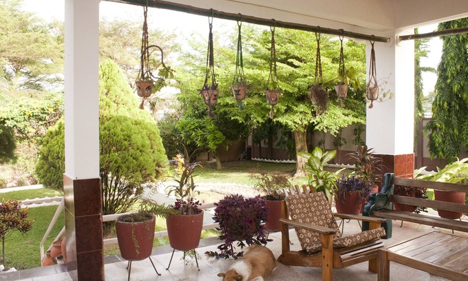Kumasi Bed & Breakfast | Four Villages Inn