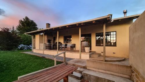 Hogsback Apartment | Fourfields Cottage