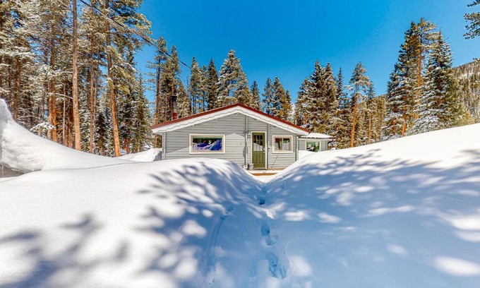 Blue River House | Fox Den