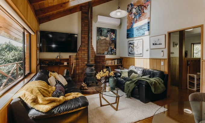 Hurworth House | FOX FLOWER FARMS TRANQUIL RETREAT