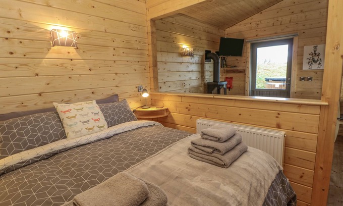 North Bitchburn Cottage | Foxes Den