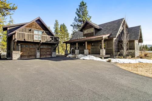 McCall House | Foxhead
