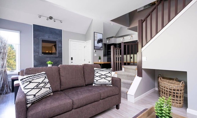 Craigleith Apartment | Foxwood Retreat - Outdoor Pool/Shuttle to Blue