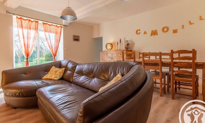 Saint-Georges-des-Gardes Cottage | Gite Chemillé-en-Anjou-Chemillé-Melay, 3 bedrooms, 6 persons
