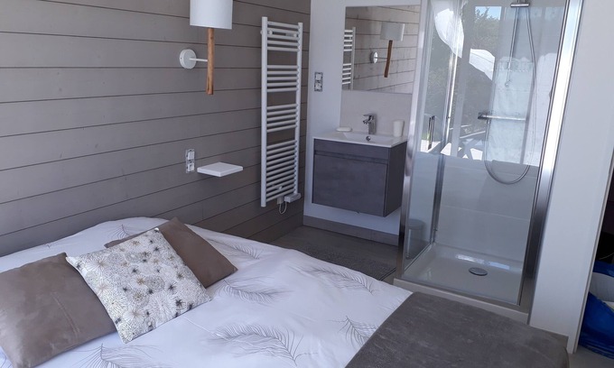 Les Moitiers-d'Allonne Cottage | Cottage in the dunes of Hattainville