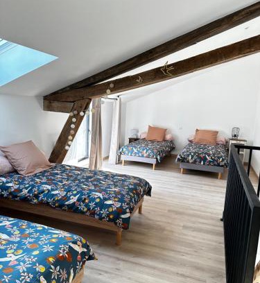 La Chapelle-Saint-Martin-en-Plaine House | Gîte du Chat Roux