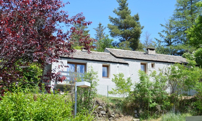 Pont-de-Montvert-Sud-Mont-Lozere House | Gite Mont Lozère at the foot of the Cévennes National Park
