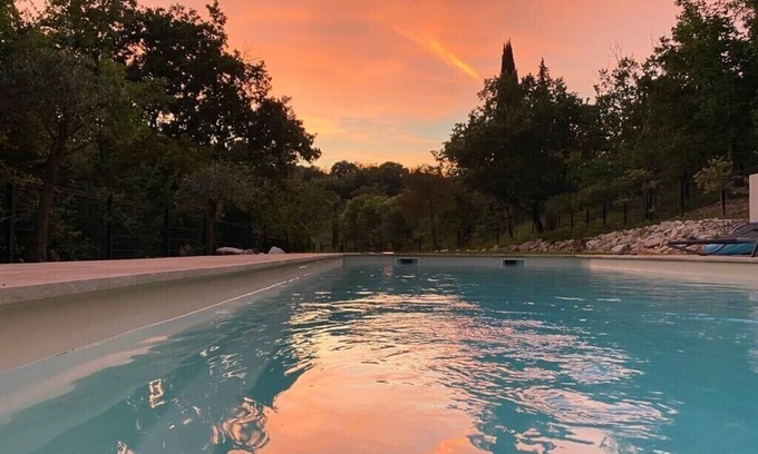Saint-Jean-de-Maruejols-et-Avejan Villa | A little paradise at the gateway to the Ardèche.