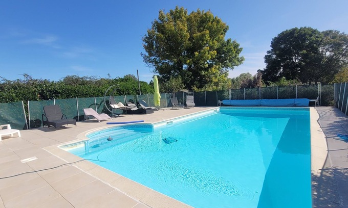 Sainte-Innocence House | 1 bedroom gite with shared pool and garden