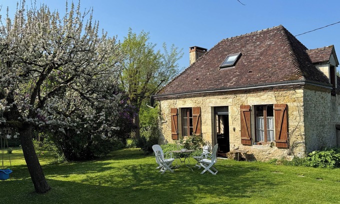 Saint-Martin-du-Vieux-Belleme House | La Percheronnelle Cozy little country house. Pet friendly