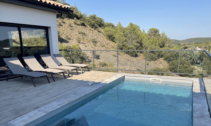 Saint-Sebastien-d'Aigrefeuille Villa | Villa with swimming pool between sea and Cévennes near Anduze in the South.