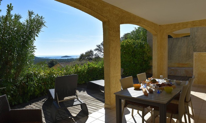 Sainte-Lucie-de-Porto-Vecchio Villa | Villa-Superior-Private Bathroom-Sea View-Villa 4 - 6 personnes