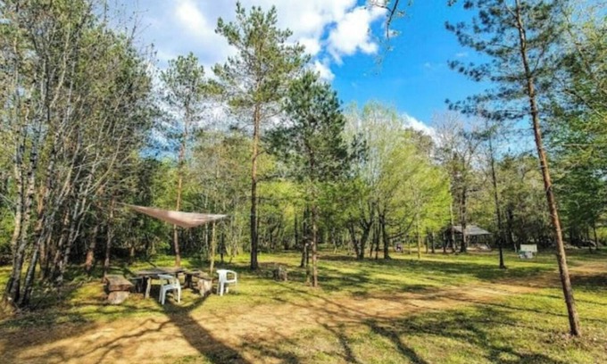 Sorges-et-Ligueux-en-Perigord House | Hunter's cottage