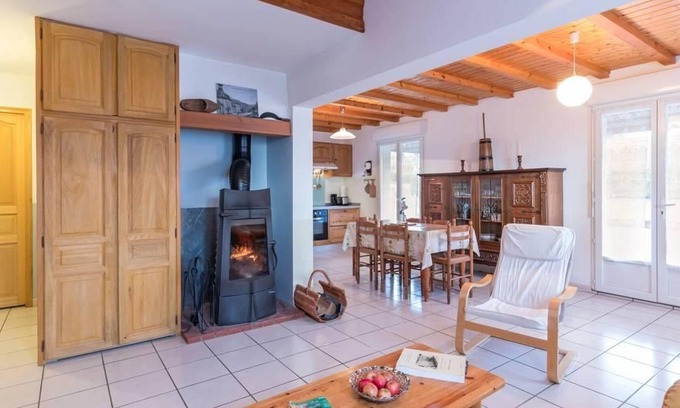 Ternuay-Melay-et-Saint-Hilaire Cottage | Peaceful house with sauna and Vosges view