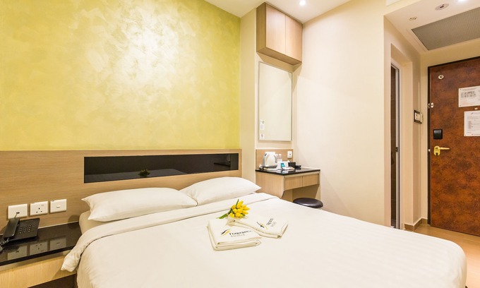 Queenstown Hotel | Fragrance Hotel - Ocean View